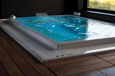 Moana Eco Surf House   Hostel