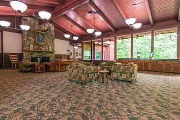 Carter Caves State Resort Park