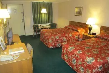 Hotel Budget Host Westgate Inn