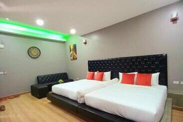 Sawasdee Buriram Resort