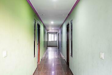 هتل Flagship Orchid Inn