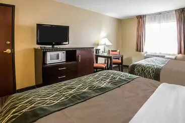 בית מלון כפרי Econo Lodge Inn & Suites Monroe