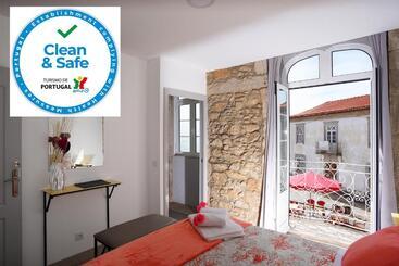 تختخواب و صبحانه Litos Al Alojamento Local