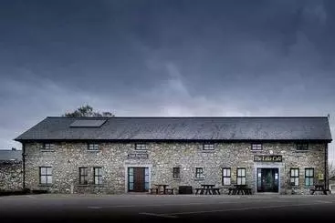 Pensionat Lough Derg House & The Lake Cafe