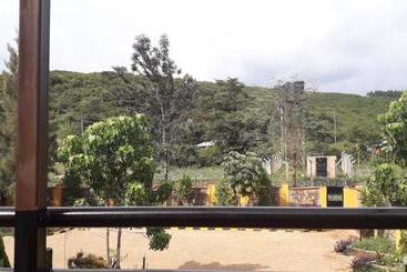 Hotel Mayapple Airport View  Kisumu