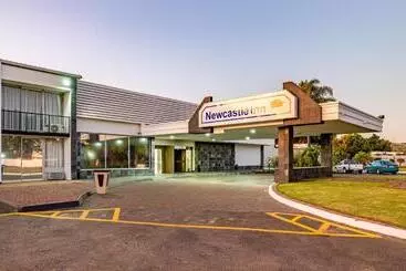 Hotelli African Sky Newcastle Inn