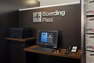 Hotel Courtyard St. Louis Westport Plaza