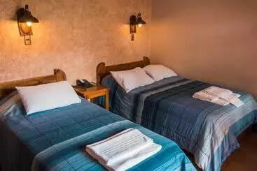 Retkeilymaja La Escondida Hostal