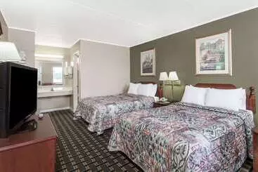 호텔 Days Inn By Wyndham Lenoir City