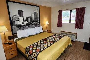 Отель Westspring Inn Westlake Cleveland