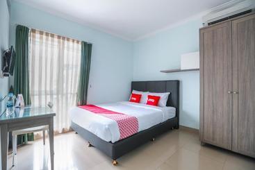 Hotell Oyo 1551 Studento Residence