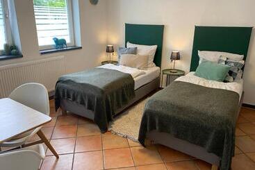 Hotel Sali Homes   Gaestehaus Lamm Obersulm