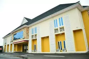 Lj Grand Resort