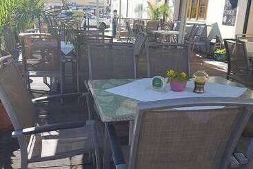 Hostel Gasthof Zur Alten Post Pension