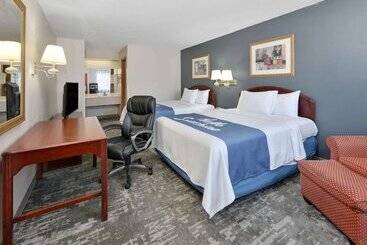 فندق Days Inn & Suites By Wyndham Bentonville