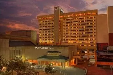 فندق Doubletree By Hilton Little Rock