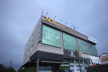 酒店 N K