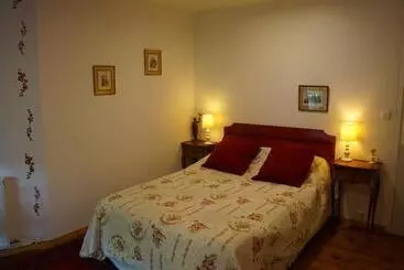 Aamiaismajoitus (B&B) La Maison Des Chartreux