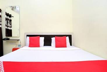 Hotel O Gian Residency