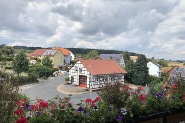 Cămin Landgasthaus Zur Linde