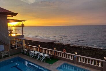 Hotel Ocean Breeze Resort