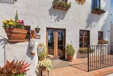 ツーリストアパートメント Oceanfront Hacienda