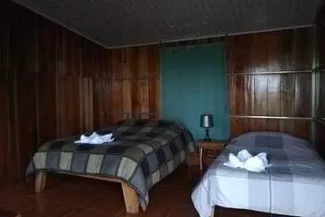 هتل Casitas De Montaña Cabuya
