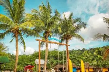 Hotel Samba Bluewater Resort