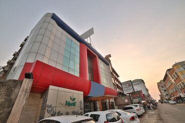 Hotel The Emerald By Oyo Rooms