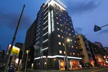 Hotelli Livemax Umeda West