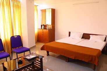 Hotell Mandoli Residency