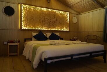 ホテル Sama Ras Al Jinz Resort