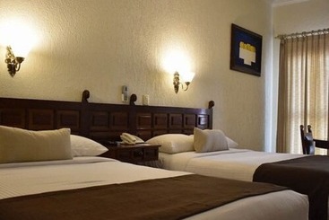 هتل Sand S San Luis Potosí