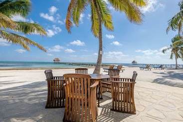 ツーリストアパートメント Sunset Beach Resort