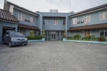 Hotelli Oyo 1844 Bravo Residence