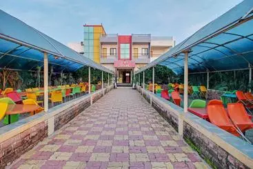 Hotell Oyo 62840 Arya