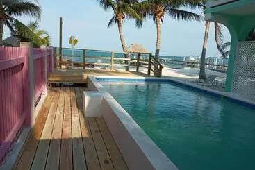 Hotel Barefoot Beach Belize