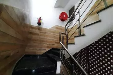 Hotel Abrol Residency