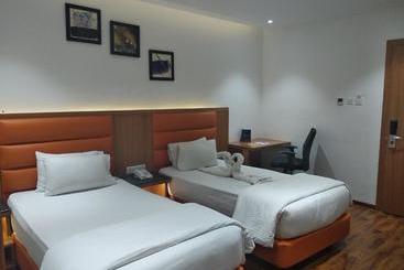 Kyriad Hotel Gulbarga By Othpl