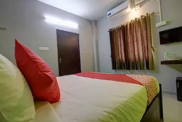 Hotel Gm Grande By Oyo Rooms