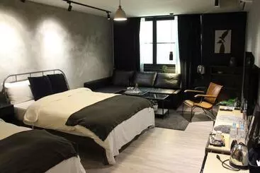 پانسیون 好趣旅店 How Chill Inn