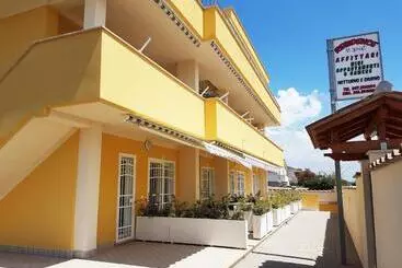 Apartament Residence Menè