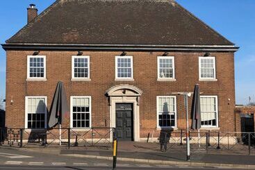 Hotel Eazzzy Rooms Corby