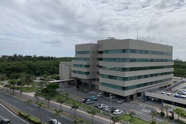 آپارتمان‌های توریست‌ها Mr.kinjo In Sky Harbor