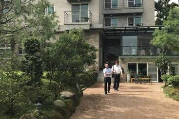 تختخواب و صبحانه Ji Ye Leisure Land