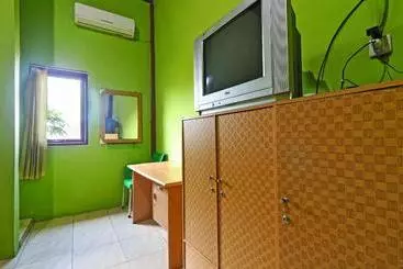 ペンション Penginapan Qarina Syariah Banjarbaru