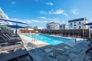 מלון דירות The Forum