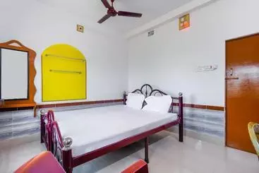 Hotel Spot On 64174 Tej Residency