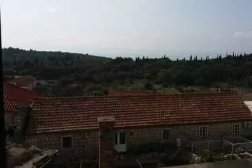 Majatalo Fishing Family House