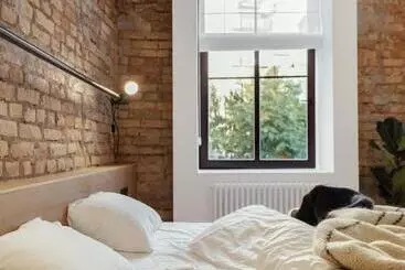 アパートホテル Owntown Apart